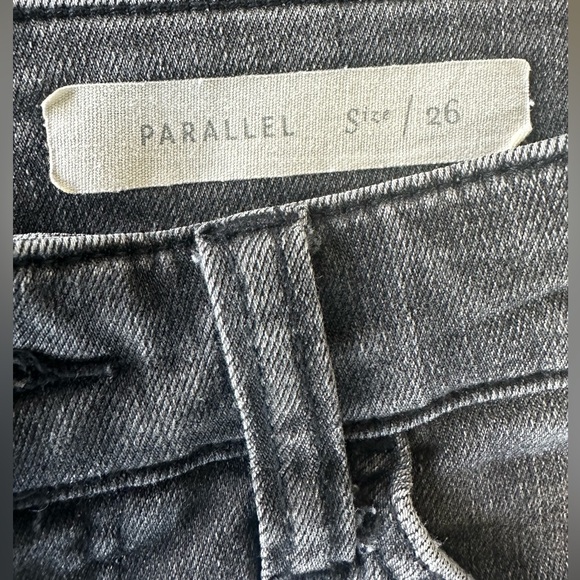 Pilcro Parallel mid-rise ankle fringe jeans, gray wash, size 26W - Picture 5 of 6